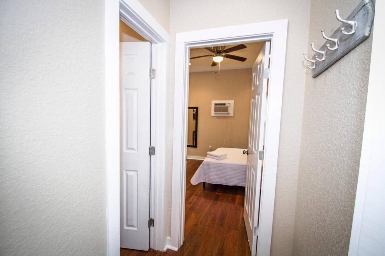 Douglas Way Remodeled House Near Downtown 1Ba/1Ba San Antonio Extérieur photo